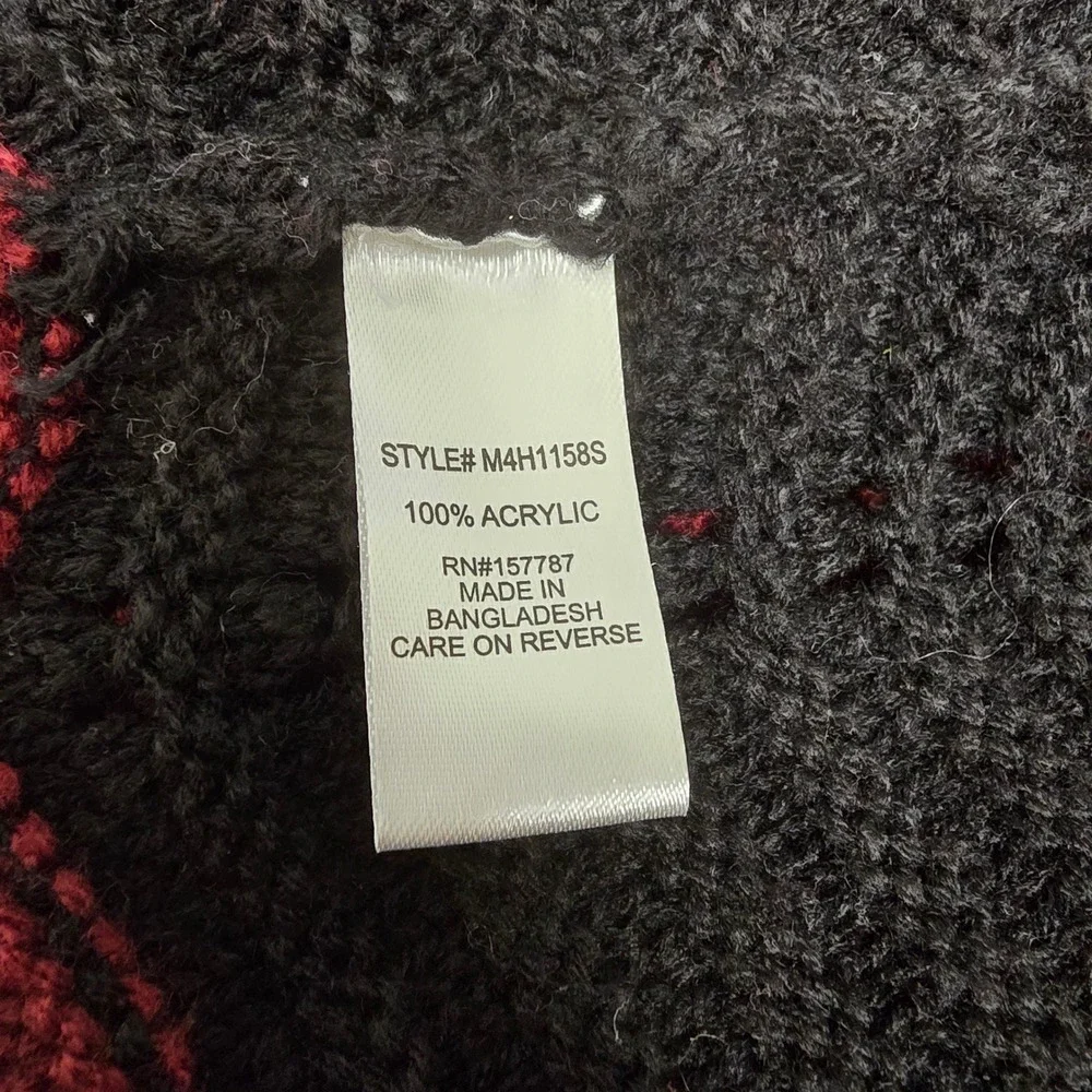 Inner Circle Women's Black Pink White Burgundy Chevron‎ Knit Sweater Size M